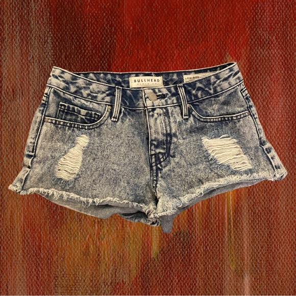 Bullhead Pants - BULLHEAD Women’s Low Rise Jean Shorts